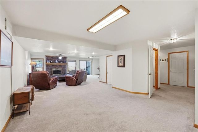 7432 N Granby Avenue, Kansas City, MO 64151