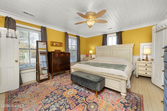 813 N Craven Street, New Bern, NC 28560