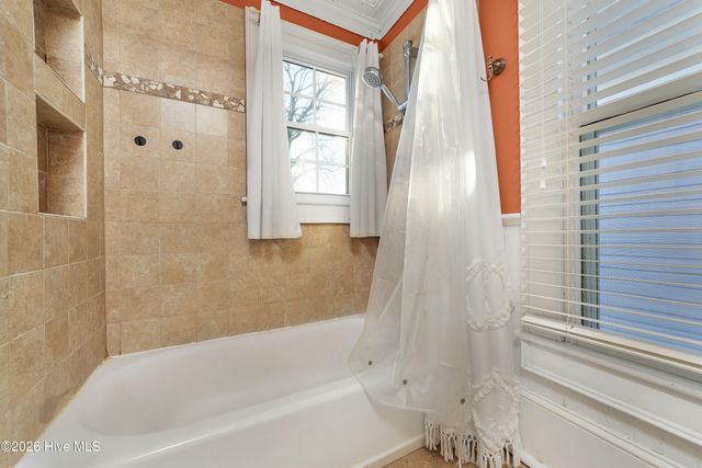 813 N Craven Street, New Bern, NC 28560