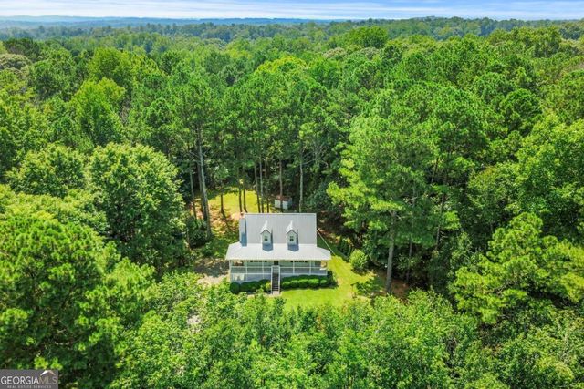 391 Hudson Circle, Douglasville, GA 30134