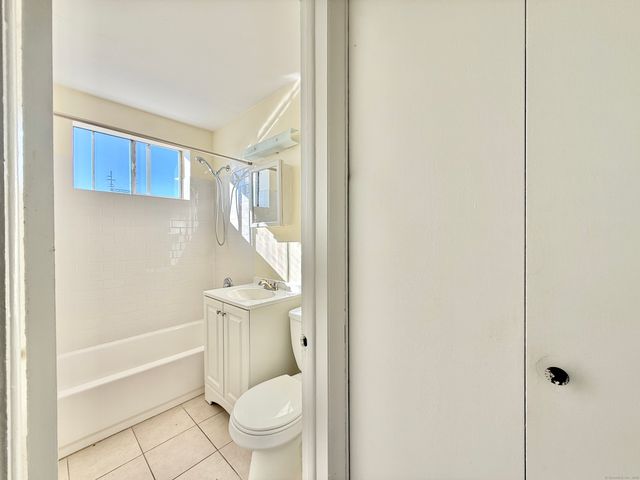 4 Van Zant Street A17, Norwalk, CT 06855