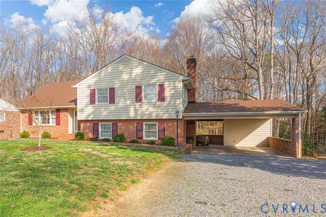 10052 Beechwood Dr, Mechanicsville, VA 23116
