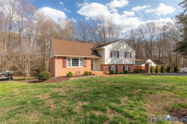 10052 Beechwood Dr, Mechanicsville, VA 23116