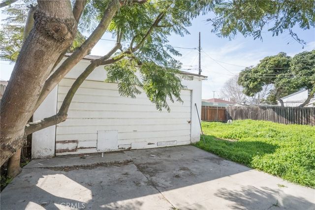 2811 Dell Avenue, Venice, CA 90291