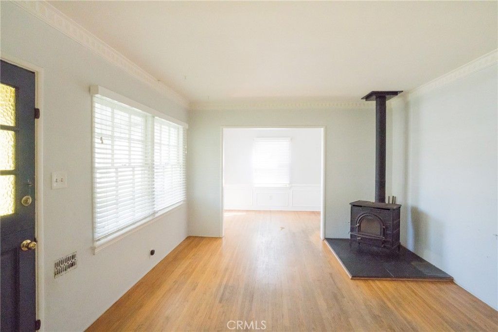 Image 7 of property listing at 2811 Dell Avenue, Venice, CA 90291