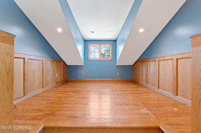 6 Tulip Drive, Old Bridge, NJ 08857