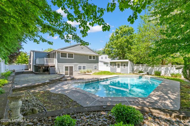 6 Tulip Drive, Old Bridge, NJ 08857