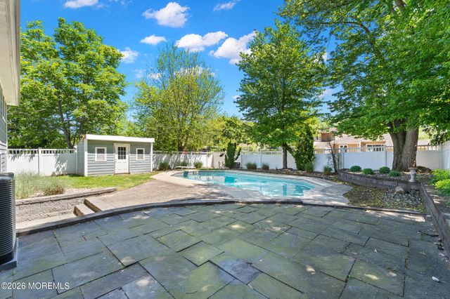 6 Tulip Drive, Old Bridge, NJ 08857