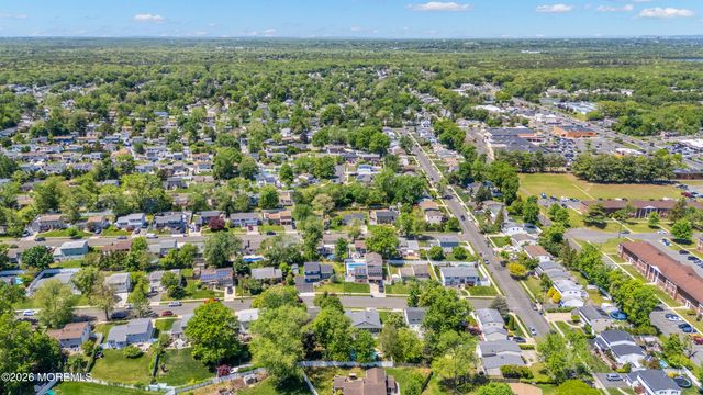 6 Tulip Drive, Old Bridge, NJ 08857