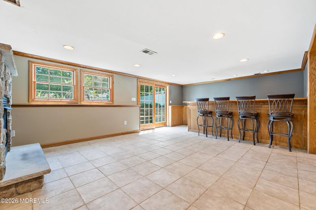 6 Tulip Drive, Old Bridge, NJ 08857