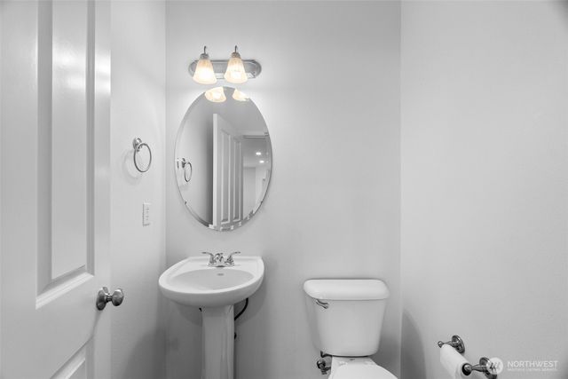 7636 Kodiak Avenue NE, Olympia, WA 98516