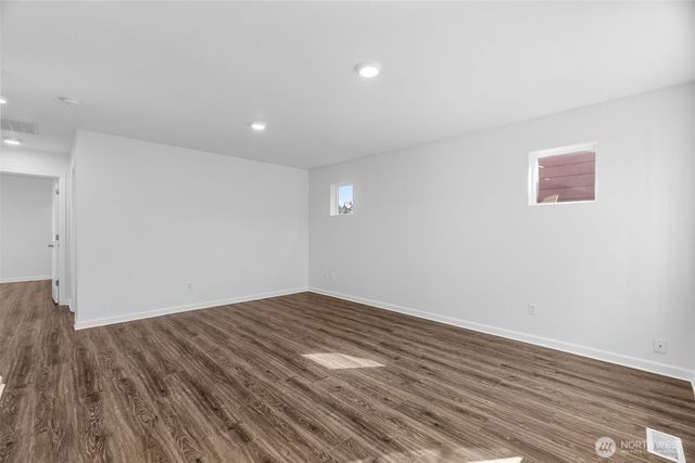 7636 Kodiak Avenue NE, Olympia, WA 98516