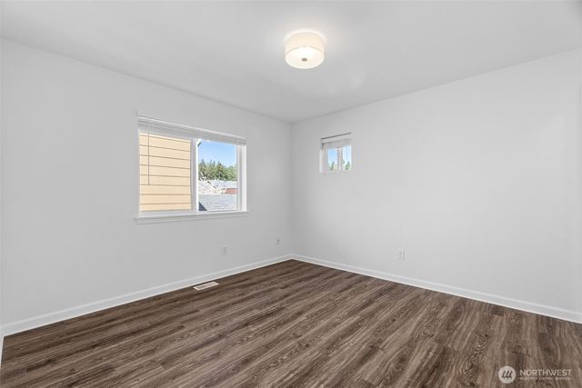 7636 Kodiak Avenue NE, Olympia, WA 98516