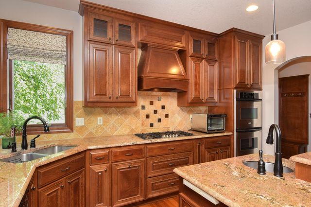 12618 Jamestown Street NE, Blaine, MN 55449