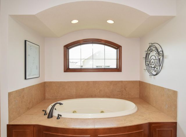 12618 Jamestown Street NE, Blaine, MN 55449