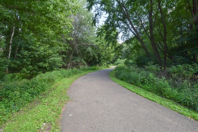 12618 Jamestown Street NE, Blaine, MN 55449