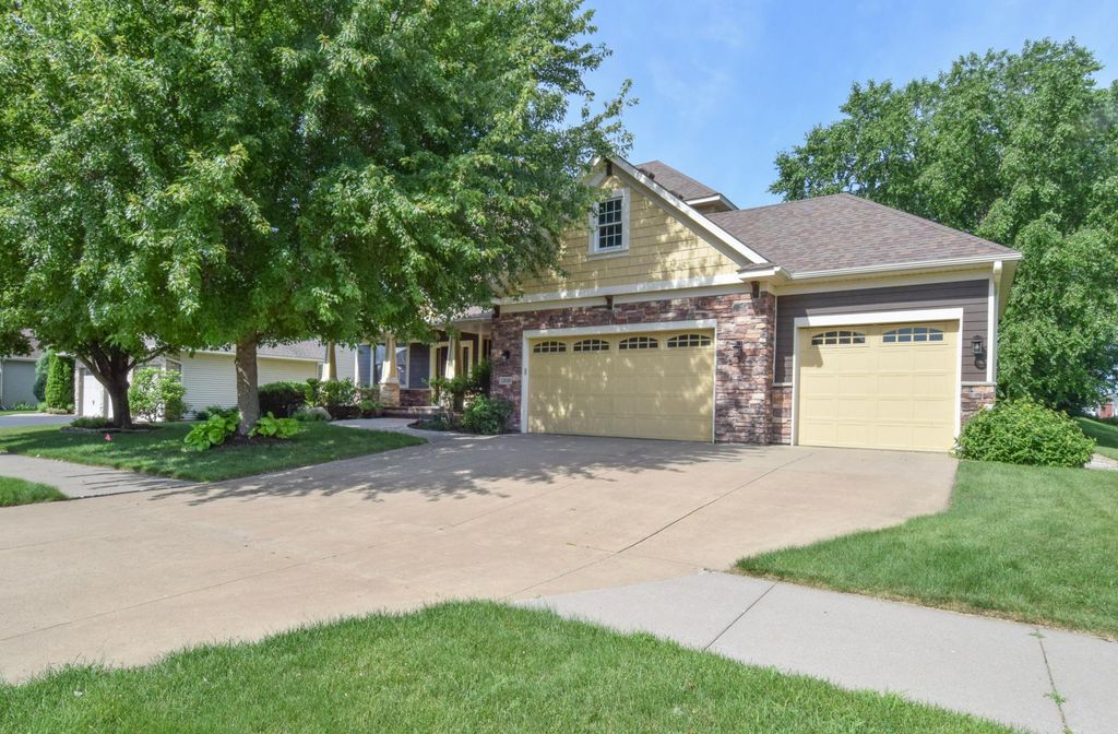 12618 Jamestown Street NE, Blaine, MN 55449 — photo 2