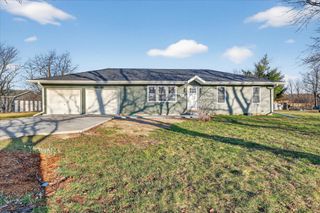 325 E Battle Creek Street, Galesburg, MI 49053