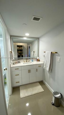 1100 Saint Charles Pl PH15, Pembroke Pines, FL 33026