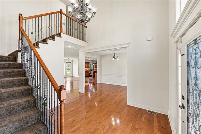 8804 SE 1st Street, Lee's Summit, MO 64064