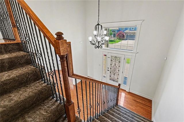 8804 SE 1st Street, Lee's Summit, MO 64064