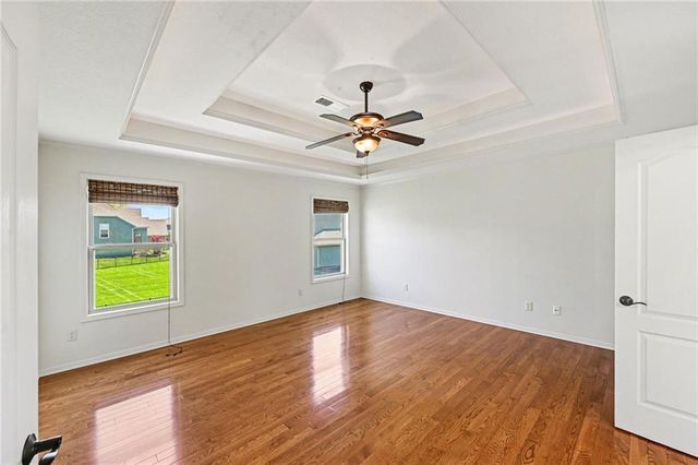 8804 SE 1st Street, Lee's Summit, MO 64064
