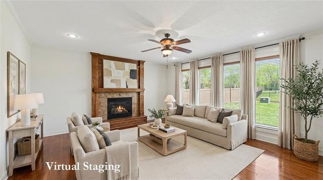 8804 SE 1st Street, Lee's Summit, MO 64064