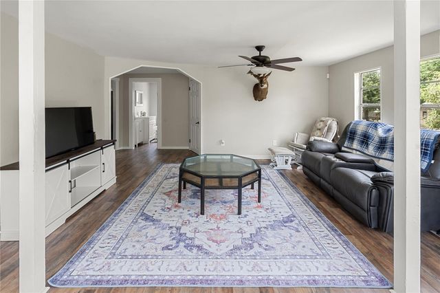 301 WEAVER AVENUE, Lake Wales, FL 33853