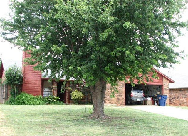 1013 N Crystal Way, Mustang, OK 73064