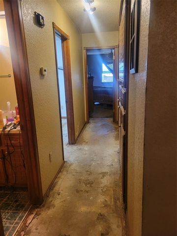 1013 N Crystal Way, Mustang, OK 73064