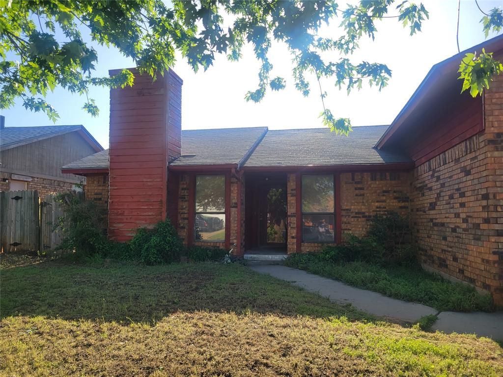 1013 N Crystal Way, Mustang, OK 73064