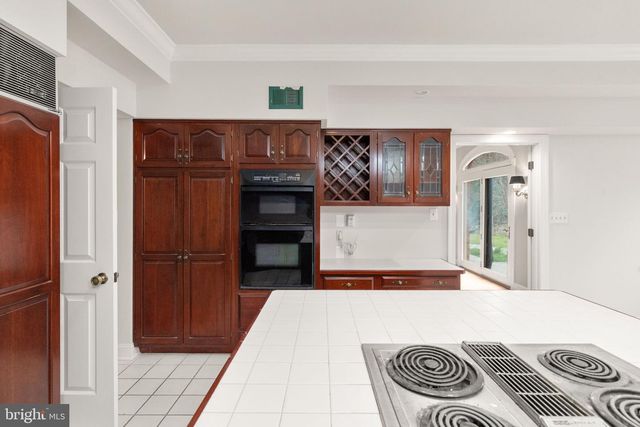 14613 PHILPOT RD, Phoenix, MD 21131