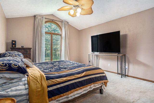 52 E Acacia Boulevard, Battle Creek, MI 49015