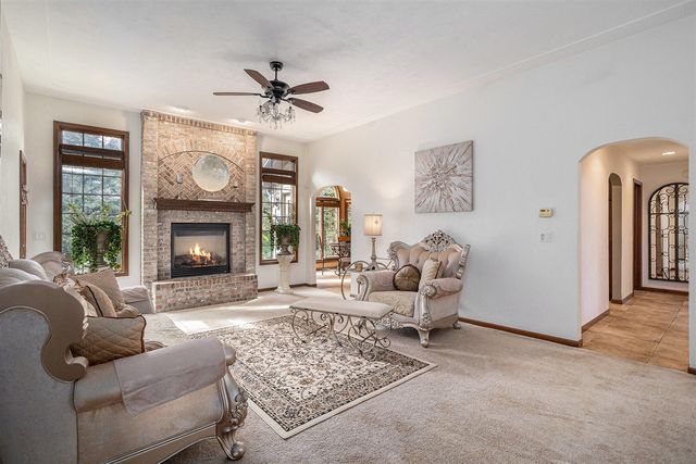 52 E Acacia Boulevard, Battle Creek, MI 49015