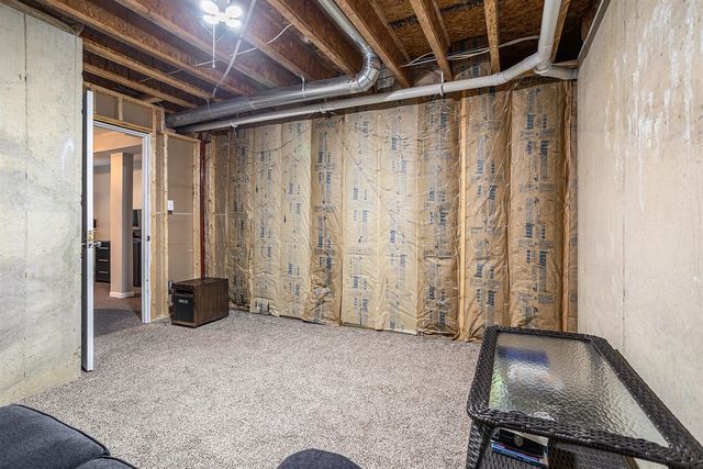 52 E Acacia Boulevard, Battle Creek, MI 49015