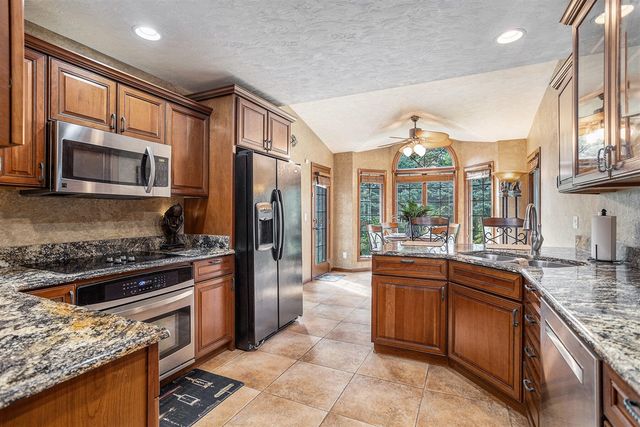 52 E Acacia Boulevard, Battle Creek, MI 49015