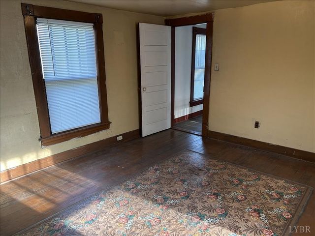 207 Winston Ridge Road, Lynchburg, VA 24501