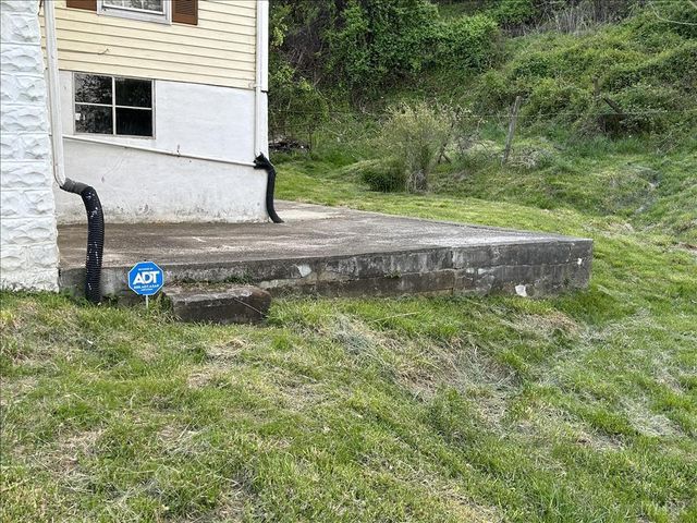 207 Winston Ridge Road, Lynchburg, VA 24501