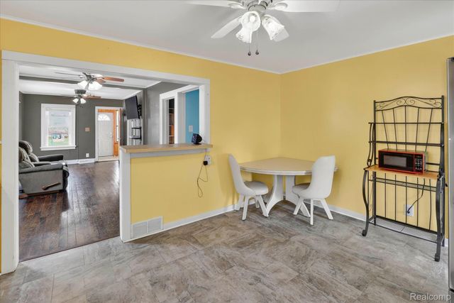 926 Kentucky Court, Monroe, MI 48161