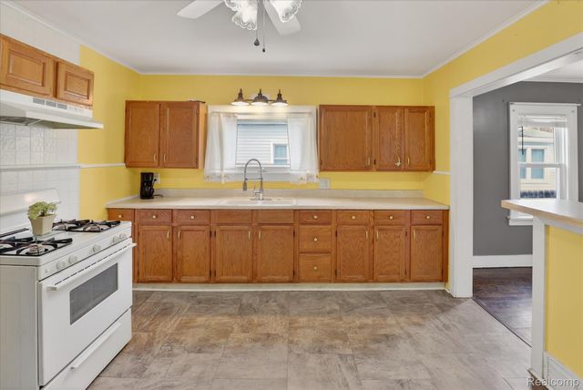 926 Kentucky Court, Monroe, MI 48161