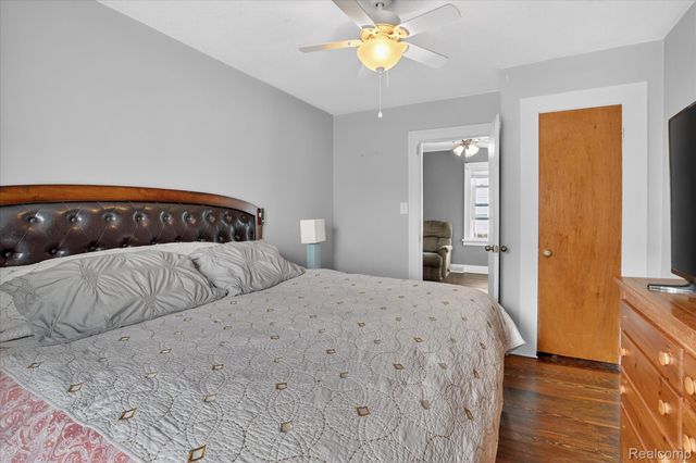 926 Kentucky Court, Monroe, MI 48161