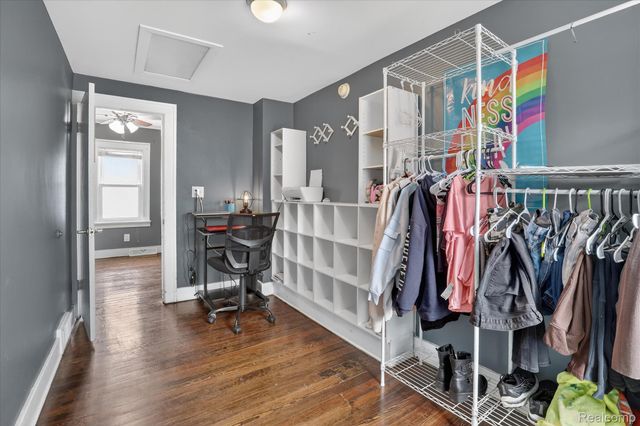 926 Kentucky Court, Monroe, MI 48161