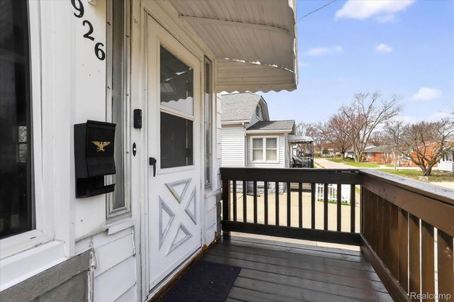 926 Kentucky Court, Monroe, MI 48161