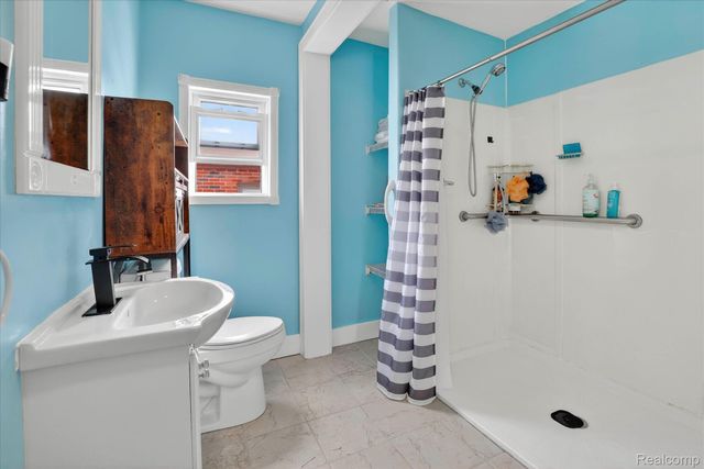 926 Kentucky Court, Monroe, MI 48161