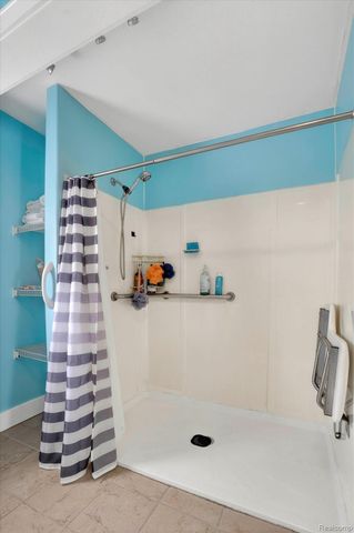 926 Kentucky Court, Monroe, MI 48161