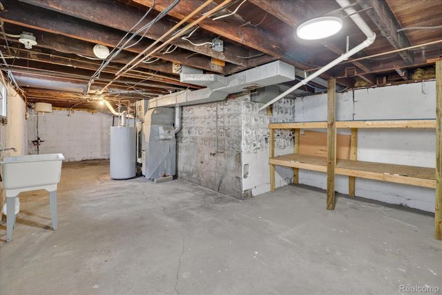 926 Kentucky Court, Monroe, MI 48161