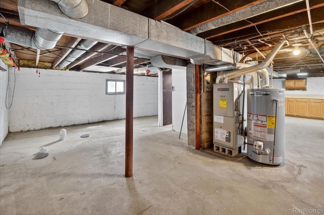 926 Kentucky Court, Monroe, MI 48161