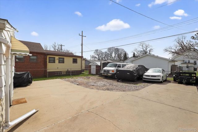 926 Kentucky Court, Monroe, MI 48161