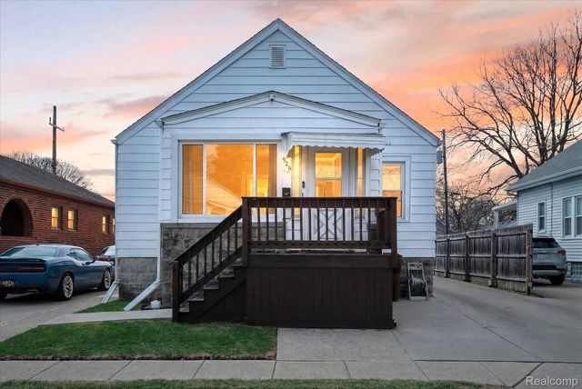 926 Kentucky Court, Monroe, MI 48161