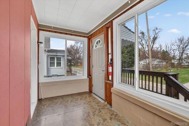 926 Kentucky Court, Monroe, MI 48161